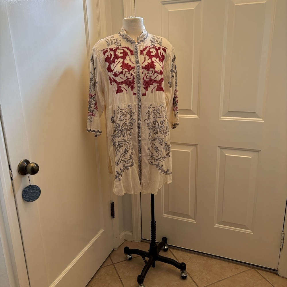 Sundance Cream Tunic with Red and Gray Embroidery